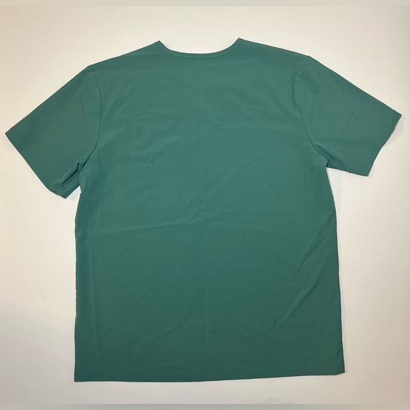 Figs Men’s Leon Three Pocket Short Sleeve Scrub Top Eucalyptus Size M PO #3658 - Picture 2 of 8